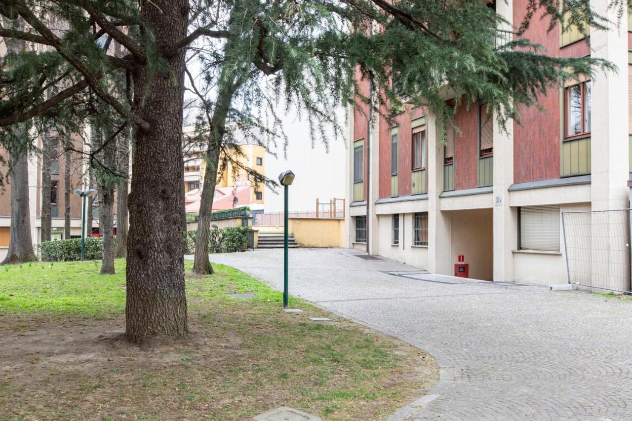 Daplace - Portaluppi Apartment Milano Exteriör bild